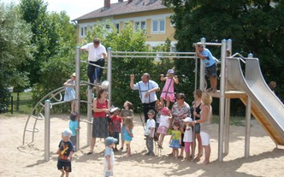 Spielplatzübergabe am 09.07.2010 in der Hassfurter Str.