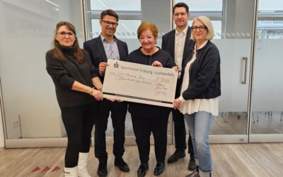3.000 Euro-Spende an das Frauenhaus